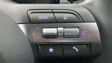 Hyundai KONA 115kW Advance 48kWh 5dr Auto Electric Hatchback